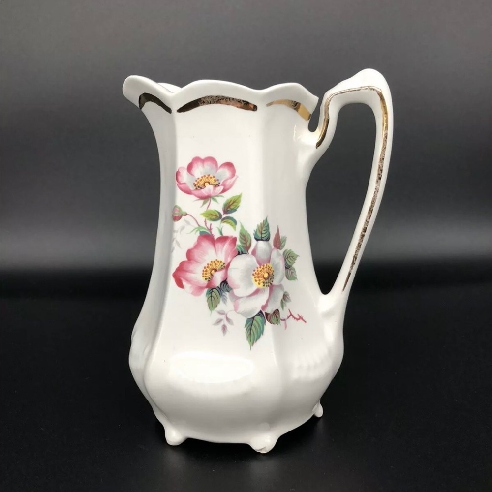 House of Webster HWE1 Collection Briar Rose Ceramic Vase Pitcher 6.5”